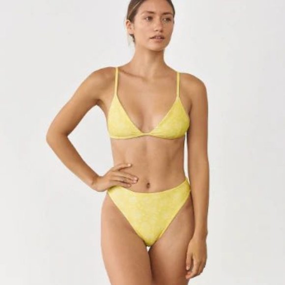 NWOT Lokahi Nellie top, Peony, size large - Picture 4 of 5